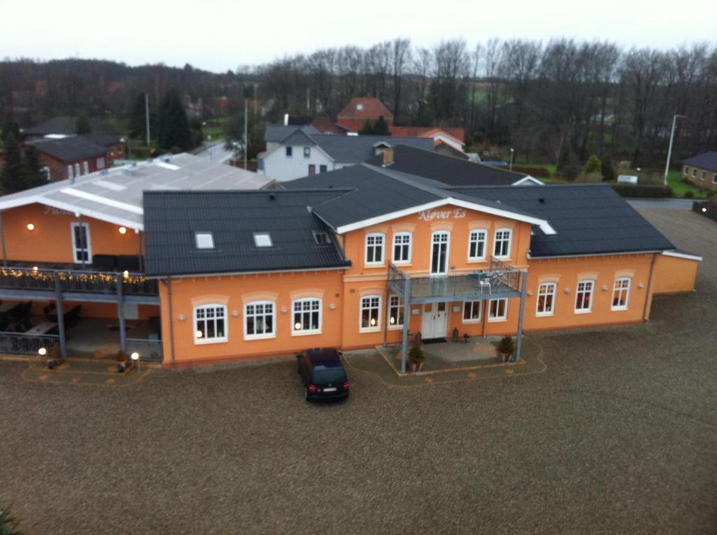 Hotel Klover Es Hellevad Exterior photo